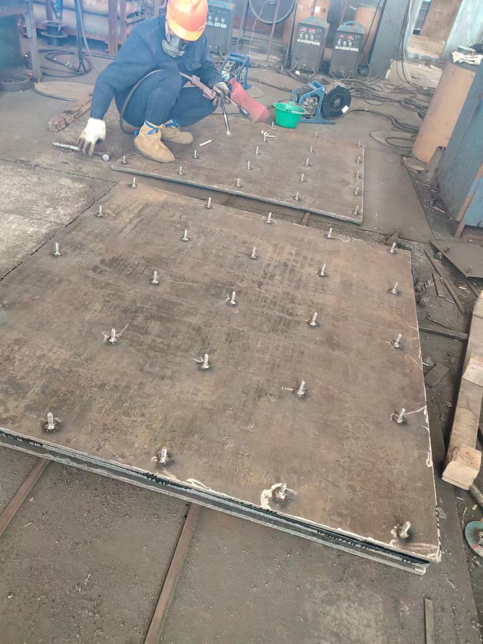 四川复合耐磨板衬板