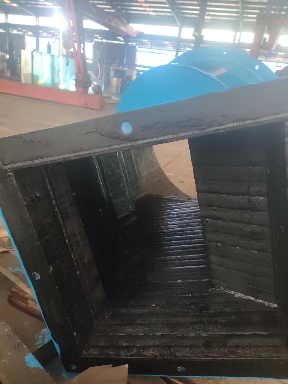 四川耐磨方变圆堆焊耐磨板