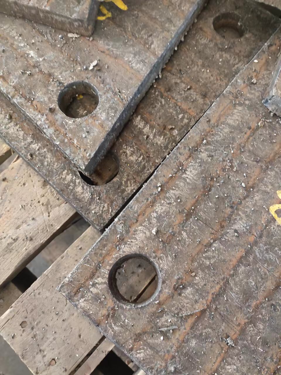 四川堆焊耐磨板