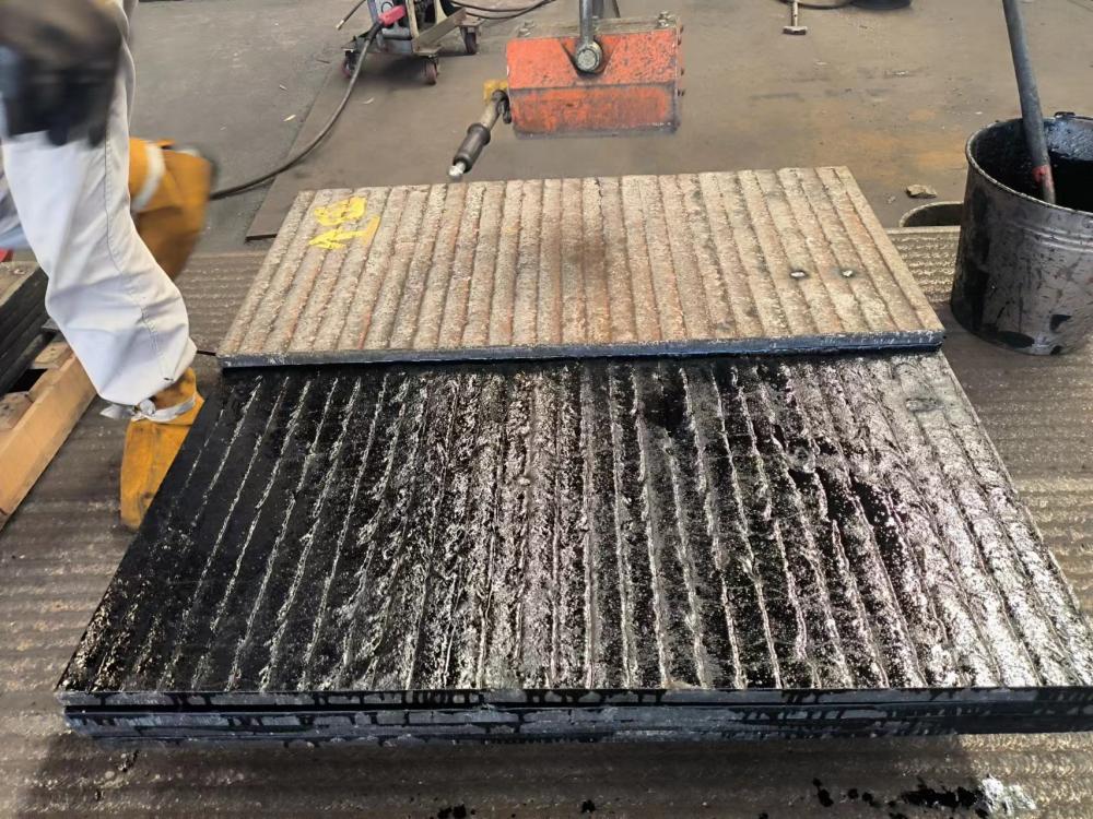 四川CR7C3耐磨板 双金属复合耐磨板